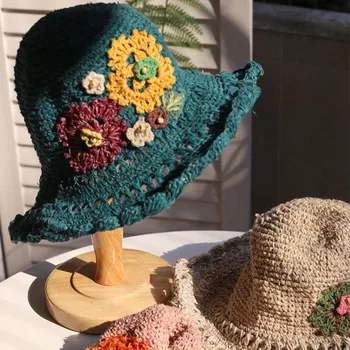 2022 Новият годишен слънцезащитен крем за момичета, жени, на плажа, по улиците, ежедневна мода, ретро, обикновен лък, простота, украсена с плетена шапчица