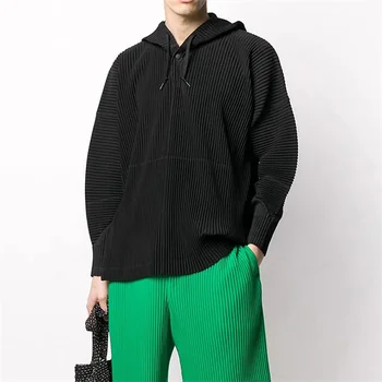 Issey Miyake Homme Plisse Плиссированный текстилен топ с качулка, уличен свободен мъжки ежедневни пуловер, пуловер с качулка